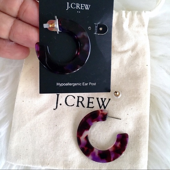 J. Crew Thick Flat Tortoise Hoop Earring - Picture 3 of 3